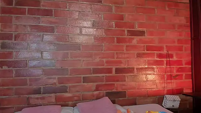 Snapshot of crystalvazquez chatting on March 15, 2025, 10:46 am crystalvazquez online show from March 15, 2025, 10:46 am