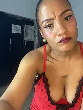 Snapshot of AdelaHaneix chatting on November 11, 2025, 7:25 pm AdelaHaneix online show from November 11, 2025, 7:25 pm