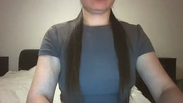 Snapshot of VanesaJewelz chatting on February 26, 2025, 8:54 pm VanesaJewelz online show from February 26, 2025, 8:54 pm