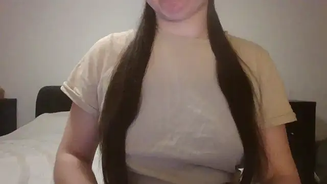 Snapshot of VanesaJewelz chatting on March 3, 2025, 7:49 pm VanesaJewelz online show from March 3, 2025, 7:49 pm