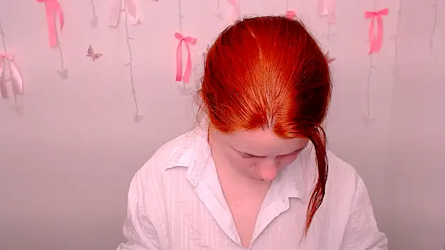Sun Alexia online show from April 28, 2026, 7:52 pm