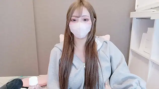 Snapshot of _chanMOMO_ chatting on March 20, 2026, 2:55 pm chanMOMO online show from March 20, 2026, 2:55 pm