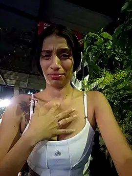 Snapshot of lily_sk chatting on December 10, 2024, 12:28 am lily sk online show from December 10, 2024, 12:28 am