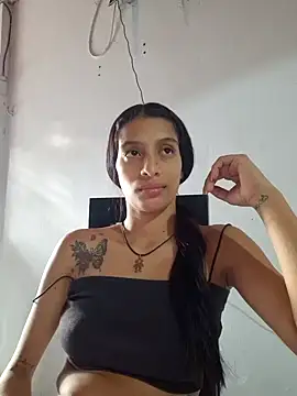 Snapshot of lily_sk chatting on December 14, 2024, 9:24 pm lily sk online show from December 14, 2024, 9:24 pm