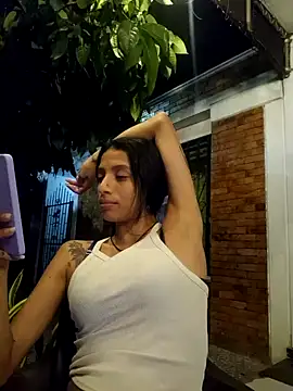 Snapshot of lily_sk chatting on January 10, 2025, 3:39 am lily sk online show from January 10, 2025, 3:39 am