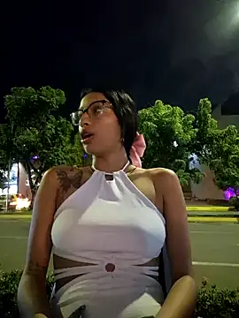 Snapshot of lily_sk chatting on January 14, 2025, 12:54 am lily sk online show from January 14, 2025, 12:54 am