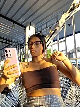 Snapshot of lily_sk chatting on January 23, 2025, 10:22 pm lily sk online show from January 23, 2025, 10:22 pm