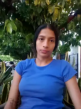 Snapshot of lily_sk chatting on January 27, 2025, 11:00 pm lily sk online show from January 27, 2025, 11:00 pm