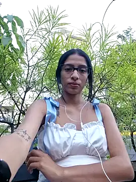 Snapshot of lily_sk chatting on February 6, 2025, 10:53 pm lily sk online show from February 6, 2025, 10:53 pm