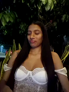 Snapshot of lily_sk chatting on February 23, 2025, 1:57 am lily sk online show from February 23, 2025, 1:57 am