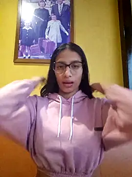 Snapshot of lily_sk chatting on March 6, 2025, 8:59 pm lily sk online show from March 6, 2025, 8:59 pm