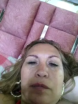 Snapshot of Kazsandraa chatting on November 8, 2025, 8:18 pm Kazsandraa online show from November 8, 2025, 8:18 pm