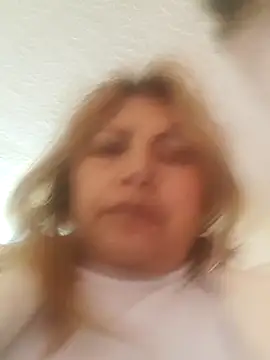 Kazsandraa online show from June 11, 2026, 4:16 pm