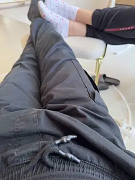 Snapshot of Soinanai chatting on October 29, 2025, 1:02 pm Soinanai online show from October 29, 2025, 1:02 pm