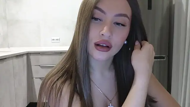 Snapshot of Cinderella____ chatting on December 14, 2024, 9:24 pm Cinderella online show from December 14, 2024, 9:24 pm