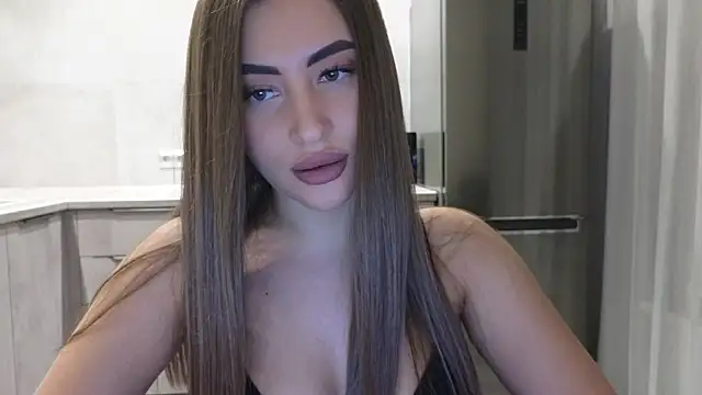 Snapshot of Cinderella____ chatting on January 11, 2025, 8:21 pm Cinderella online show from January 11, 2025, 8:21 pm