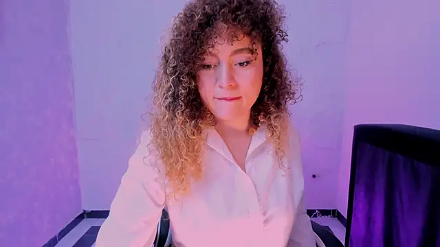 Kateryn  online show from November 21, 2025, 5:22 pm