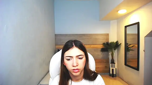 liseth fox online show from December 20, 2024, 7:07 pm