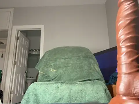 Snapshot of ChiRaqb8 chatting on November 10, 2025, 2:54 am ChiRaqb8 online show from November 10, 2025, 2:54 am