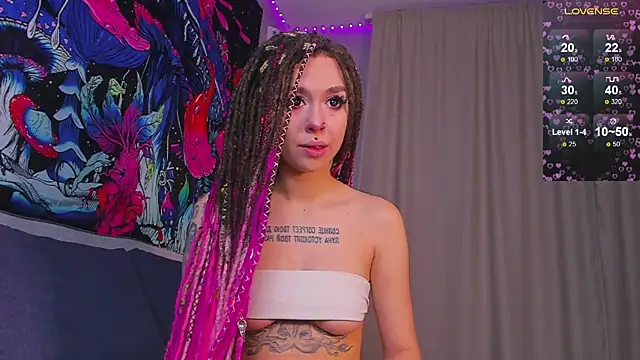 Snapshot of Grace_Walker chatting on February 15, 2025, 5:07 pm Grace Walker online show from February 15, 2025, 5:07 pm