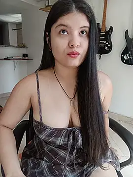 lilpervertgirl online show from July 21, 2026, 4:31 pm