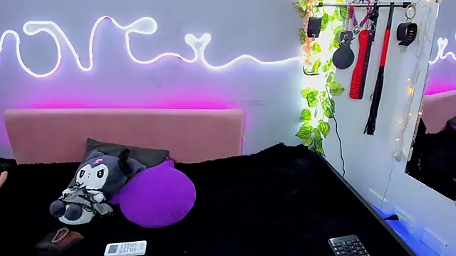 Snapshot of YouliteSllut2 chatting on January 29, 2025, 7:22 pm YouliteSllut2 online show from January 29, 2025, 7:22 pm