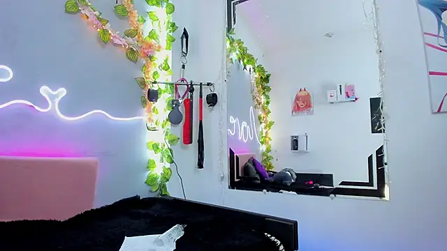 Snapshot of YouliteSllut2 chatting on January 29, 2025, 10:32 pm YouliteSllut2 online show from January 29, 2025, 10:32 pm