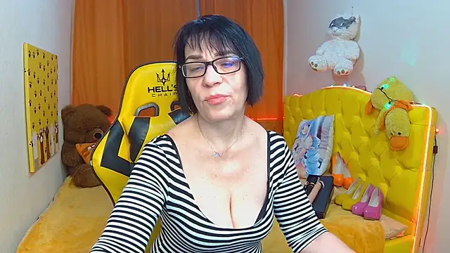 SandraHormas online show from February 6, 2025, 7:56 am