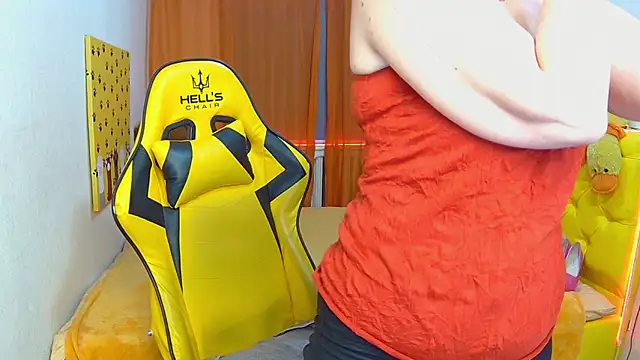 SandraHormas online show from February 8, 2025, 7:37 am