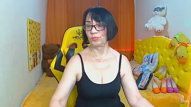 SandraHormas online show from February 15, 2025, 8:00 am