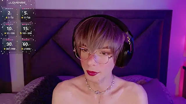 Snapshot of Sammy_Russell chatting on February 7, 2025, 8:01 am Sammy Russell online show from February 7, 2025, 8:01 am