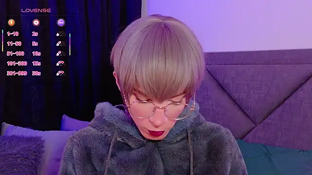 Snapshot of Sammy_Russell chatting on September 28, 2025, 7:14 am Sammy Russell online show from September 28, 2025, 7:14 am