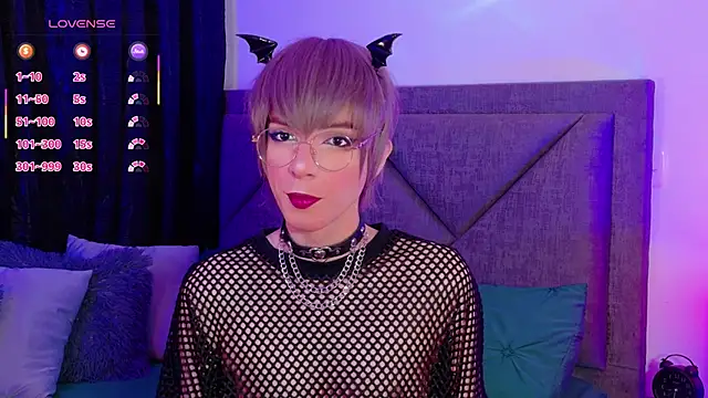 Snapshot of Sammy_Russell chatting on September 30, 2025, 8:30 am Sammy Russell online show from September 30, 2025, 8:30 am