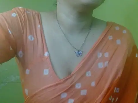Snapshot of LOVERIAKOL chatting on July 14, 2026, 9:58 am LOVERIAKOL online show from July 14, 2026, 9:58 am