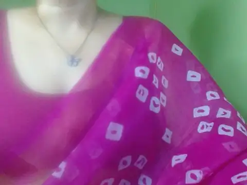 Snapshot of LOVERIAKOL chatting on July 15, 2026, 11:59 am LOVERIAKOL online show from July 15, 2026, 11:59 am