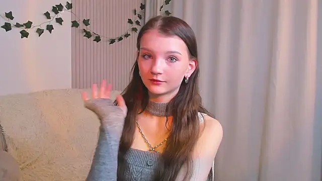 CindyGarrison online show from February 25, 2025, 11:00 pm