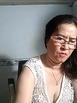 Snapshot of phnz chatting on February 15, 2025, 9:59 pm phnz online show from February 15, 2025, 9:59 pm