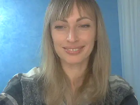 EffectMaya online show from November 2, 2025, 5:48 pm