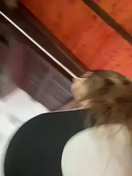 Snapshot of Victoria_romanox chatting on January 26, 2025, 8:34 pm Victoria romanox online show from January 26, 2025, 8:34 pm