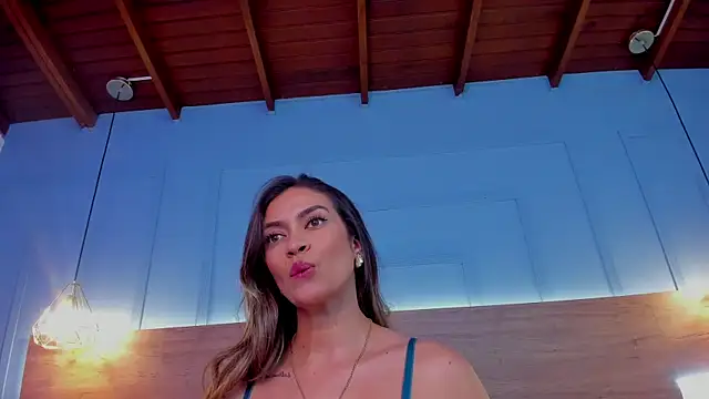 Snapshot of Victoria_romanox chatting on March 4, 2025, 10:16 pm Victoria romanox online show from March 4, 2025, 10:16 pm