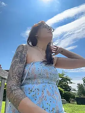 BeautifulMesss online show from July 11, 2026, 4:10 pm
