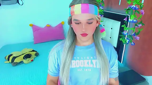 TaylorMon online show from January 8, 2026, 12:46 am