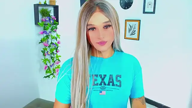 TaylorMon online show from July 16, 2026, 12:05 am