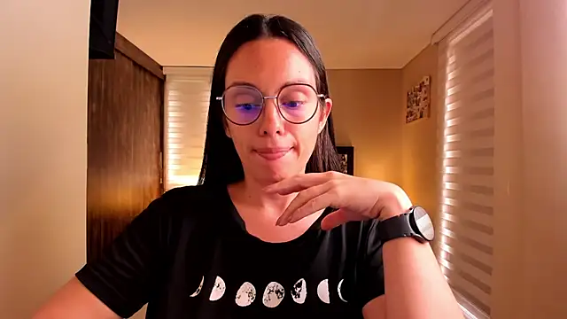 anabel 025 online show from February 18, 2025, 6:37 pm