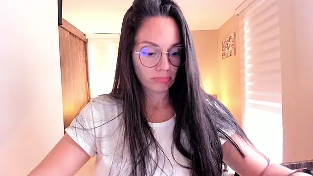 anabel 025 online show from March 8, 2025, 9:51 pm