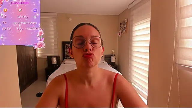 Snapshot of anabel_025 chatting on July 30, 2026, 2:27 pm anabel 025 online show from July 30, 2026, 2:27 pm