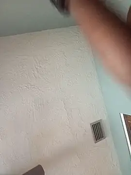 mexxy l online show from September 21, 2025, 9:49 pm