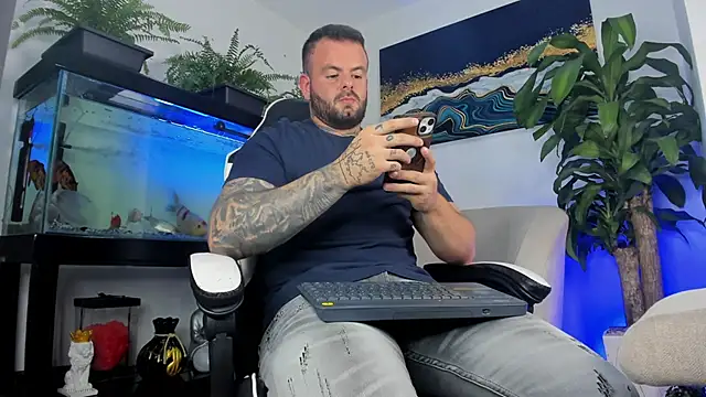 Johnnygrayson1 online show from June 20, 2026, 12:47 am
