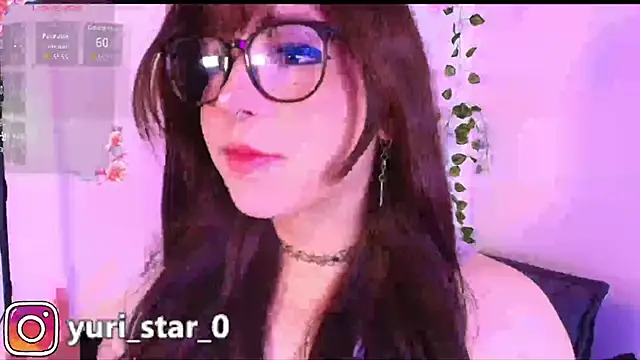 Snapshot of Yuri_Stars chatting on November 3, 2025, 7:48 pm Yuri Stars online show from November 3, 2025, 7:48 pm