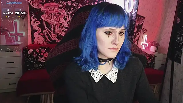 Snapshot of little_Elika chatting on February 13, 2025, 7:31 pm little Elika online show from February 13, 2025, 7:31 pm